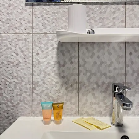 アパートホテル Boutique - Lacoste コスティネシュティ