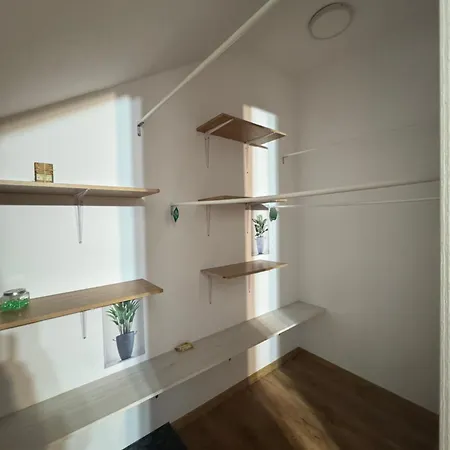 Butique Lacoste Aparthotel Costinesti